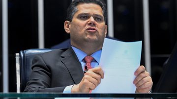 O presidente do Senado, Davi Alcolumbre, ouviu os pedidos feitos pela Fiesp e CNI - Carlos Moura/Agência Senado
