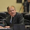 Médico ginecologista  de 81 anos é acusado de crimes sexuais durante atendimentos - Envato
