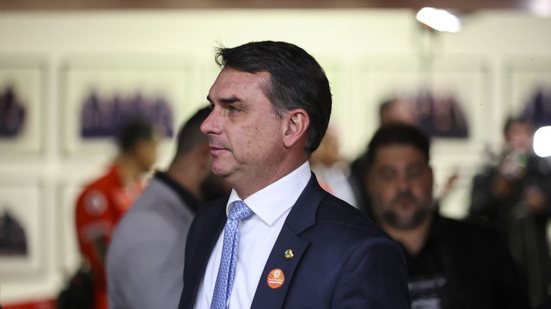 Senador admitiu ter pedido dinheiro ao banqueiro, mas negou vantagens - Eduardo F. S Lima/Ato Press/Estadão Conteúdo