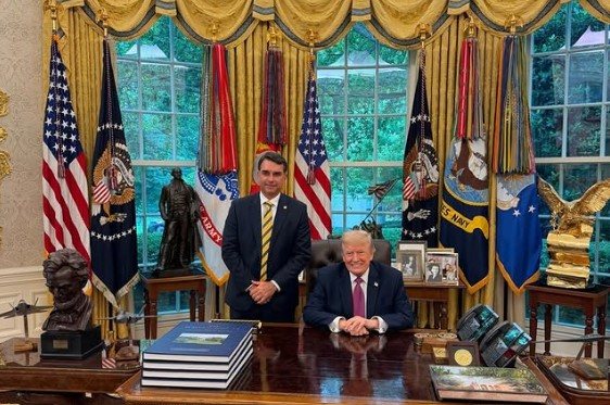 Na divulgação, não foi mencionado o motivo do encontro com Trump - Reprodução / Instagram / @falviobolsonaro