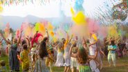 No Holi Festival das Cores, as pessoas jogam pós coloridos umas nas outras - Divulgação Holi /Cristina Pillegi @cristinapillegi