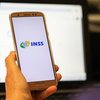 Beneficiários do INSS seguem calendário de pagamentos definido conforme o número final do benefício - Adobe Stock