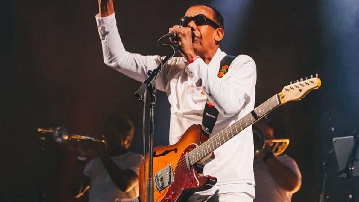 O músico Jorge Ben Jor se apresenta no Allianz Parque, em São Paulo - Reprodução/Marcos Oliveira/Instagram @jorgebenjoroficial