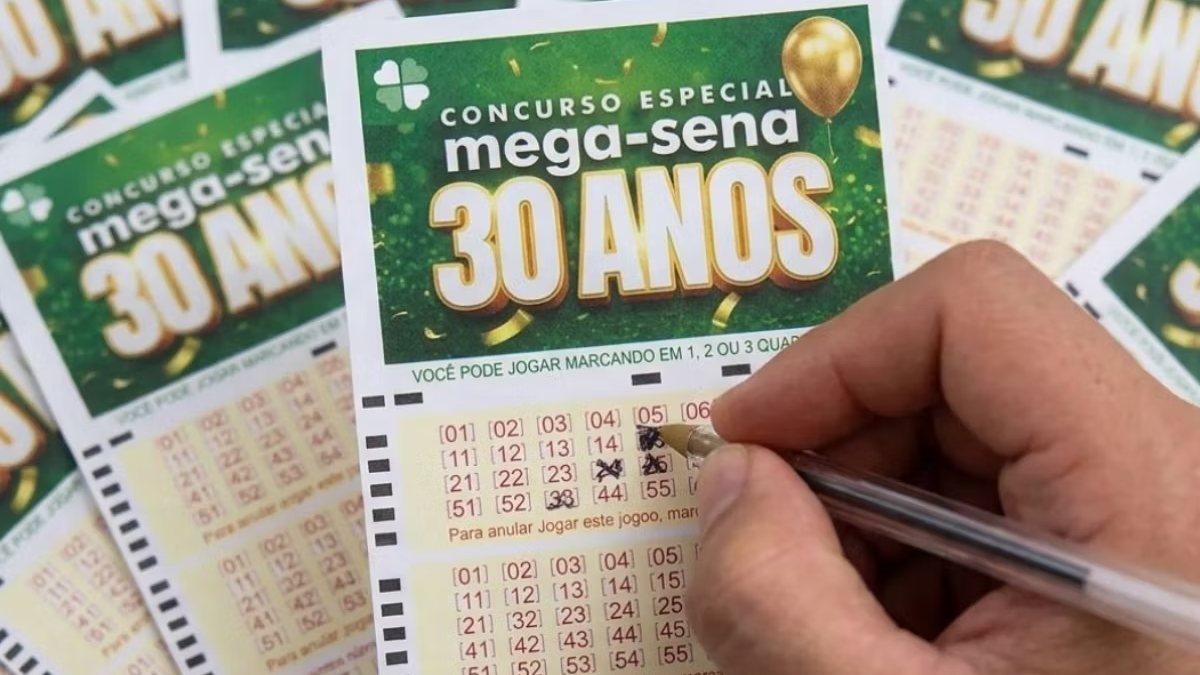 Mega 30 anos deve pagar R$ 200 milhões no sorteio marcado para o dia 24 de maio - Divulgação