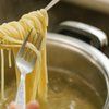 É importante lembrar que o tempo de cozimento ideal vem indicado na embalagem do macarrão - Banco de Imagens / Pexels