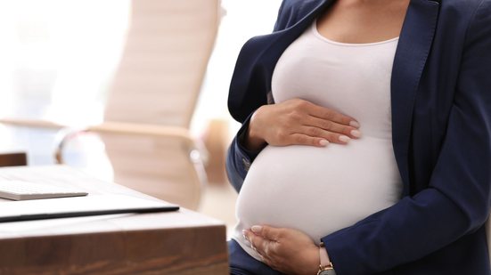 A medida institui um acréscimo de 5% por filho, nascido ou adotado - Envato