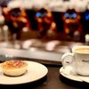 Combo promocional da cafeteria Maria Cristina Doces, que oferece café expresso e queijada - Divulgação/Maria Cristina Doces