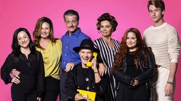Elenco principal do espetáculo, liderado por Pierre Baitelli, um dos atores que interpretam Paulo Gustavo - Reprodução/Instagram @meufilhoeummusical