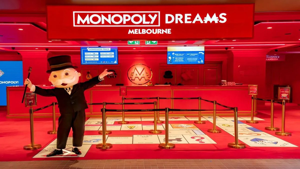 A atração "Monopoly Experience" é inspirada no tradicional jogo de tabuleiro Monopoly - Reprodução/Monopoly