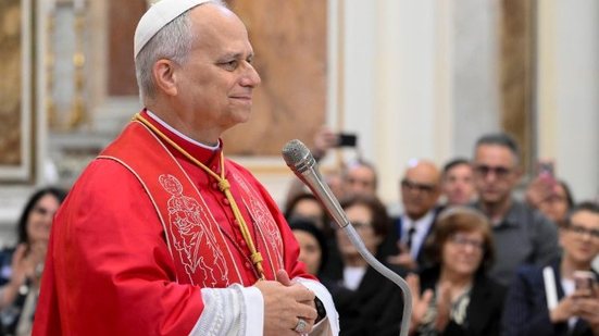 Papa Leão XIV em visita a Acerran, Terra dos Fogos, área próxima a Nápoles - Vatican Media