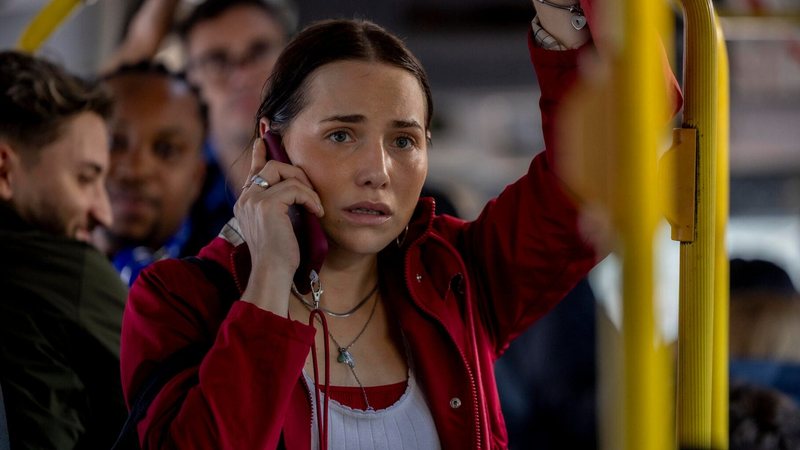Letícia Colin interpreta a protagonista Adriana em "Quem Ama Cuida" - Divulgação/Globo
