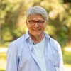 Jornalista diz que passa o tempo caminhando na praia e assistindo a séries e filmes - João Cotta/TV Globo/Divulgação