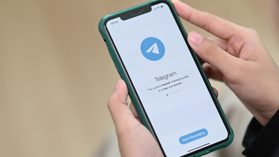 Canais do Telegram são voltados para a transmissão direta de conteúdo para um público amplo - Adobe Stock