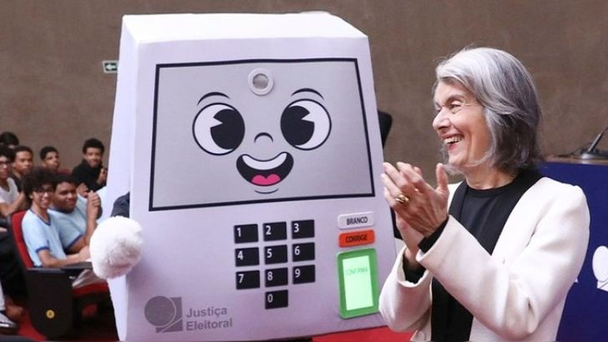 Segundo a ministra Cármen Lúcia, presidente do TSE, mascote Pilili vai "andar pelo Brasil" - Reprodução/TSE
