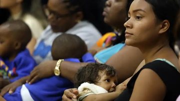 Shoppings têm prazo de 1 anos para oferecer o espaço de amamentação para as funcionárias - Foto: José Cruz/Agência Brasil