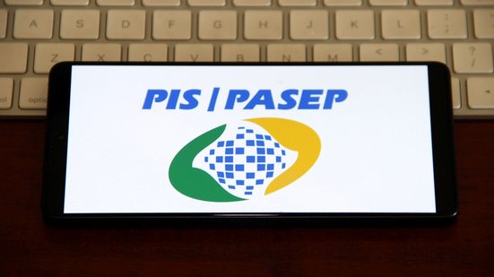 Informações serão utilizadas no processamento do Abono Salarial - Adobe Stock