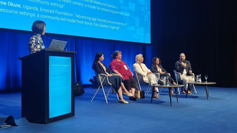 Médico e gerontólogo Alexandre Kalache discursa na abertura do 3rd World Congress of Age-Friendly Cities and Communities - Linkedin/3rd World Congress of Age Friendly Cities and Communities