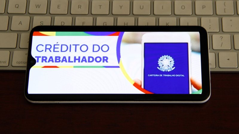 Valor médio dos empréstimos caiu de R$ 8,6 mil para R$ 2,3 mil - Adobe Stock