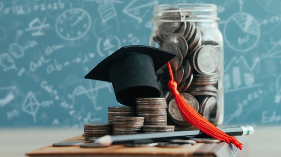 Formação de uma semana promovida pela CVM é online e gratuita - Envato