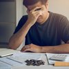 Somente 7,9% dos entrevistados não viram relação entre finanças e o desenvolvimento de transtornos - Envato