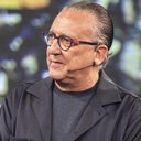 Galvão Bueno narra estreia do Brasil na Copa do Mundo aos 75 anos