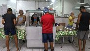 Almoço gratuito no projeto Fraternidade na Rua pessoas em situação de vulnerabilidade - Tânia Rêgo/Agência Brasil