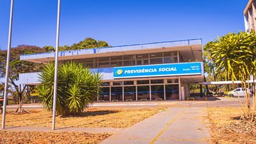 Fila do INSS cai para 1,282 milhão em agosto, queda de 59% desde janeiro