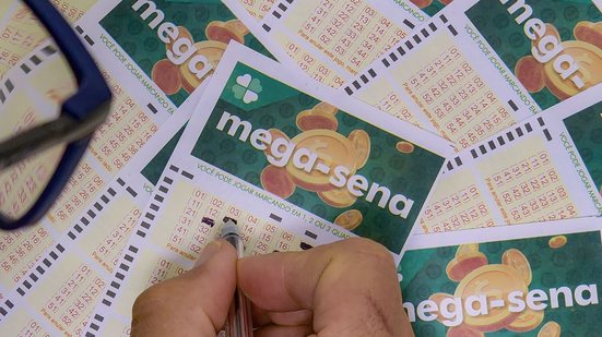 Caixa Econômica Federal realiza nesta terça o concurso 3014 da Mega-Sena, com prêmio estimado em R$ 16 milhões - Rafa Neddermeyer/Agência Brasil