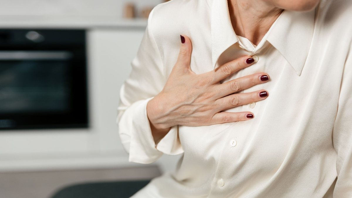 Alterações na saúde cardiovascular durante o inverno acontecem devido a combinação de reações fisiológicas do próprio corpo humano e mudanças de hábitos sazonais - Adobe Stock