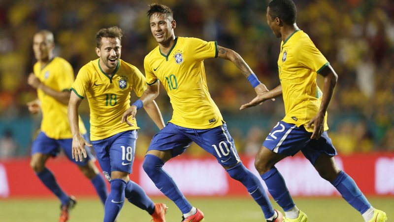 Neymar fez o gol da vitória no seu último jogo no Hard Rock Stadium, em setembro de 2014 - Rafael Ribeiro / CBF