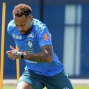 Neymar passa em teste e se aproxima de sua estreia na Copa contra a Escócia