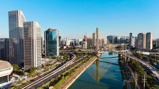 Volta do presencial pode reduzir disponibilidade de imóveis em alguns pontos de SP - Adobe Stock