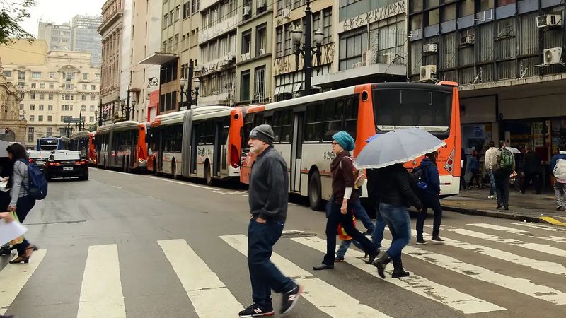 Os dados integram o Mapa da Desigualdade 2025, um levantamento anual que avalia a oferta de infraestrutura e serviços nos distritos paulistanos - Rovena Rosa/Agência Brasil