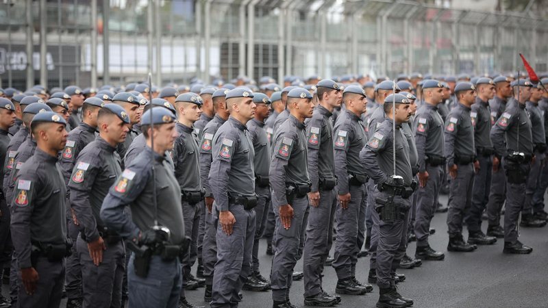 Além da autorização para 4 mil vagas de aluno-soldado, a PM está com inscrições abertas para mais 2 concursos - Divulgação / Governo SP