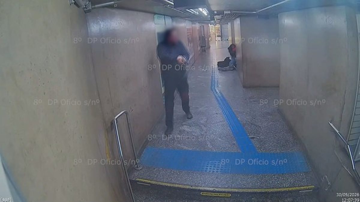 Tentativa de roubo terminou em tiroteio perto da Estação São Bento do Metrô, no centro de São Paulo, em 30 de maio - Reprodução/TV Globo