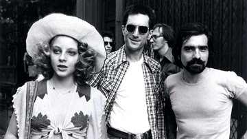 Jodie Foster, De Niro e Scorsese nos bastidores de "Taxi Driver', de 1976 - Divulgação