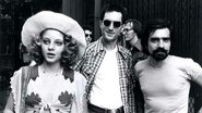 Jodie Foster, De Niro e Scorsese nos bastidores de "Taxi Driver', de 1976 - Divulgação