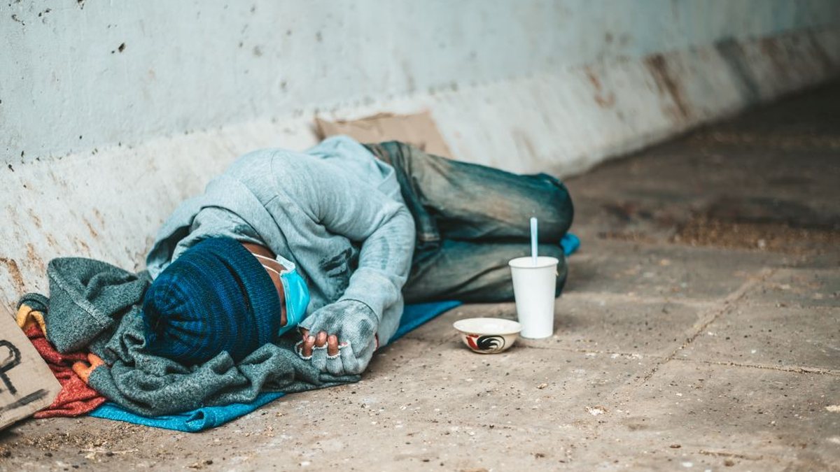 Índice cruza dados de educação, saúde e moradia para medir pobreza - Envato