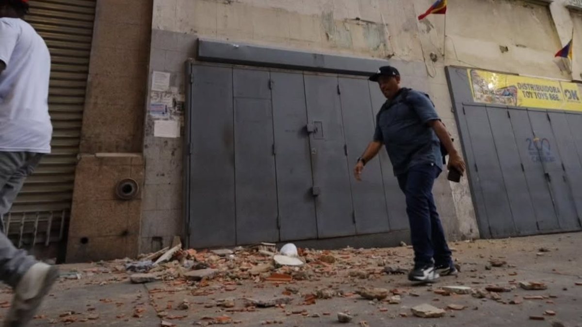 Região costeira de La Guaira foi a mais atingida pelos tremores - Redes Sociais/@vtv_canal8