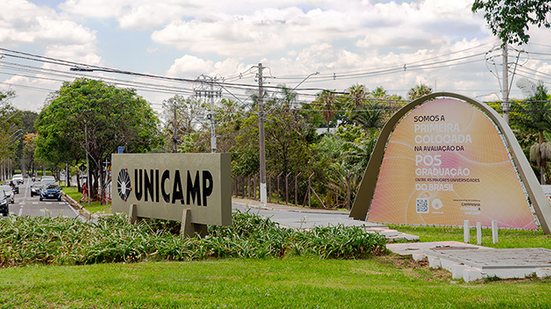A ocupação do prédio da Diretoria Geral Administrativa da universidade ocorreu na noite de segunda-feira - Reprodução / Unicamp