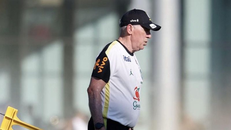 Carlo Ancelotti comanda treino do Brasil nos Estados Unidos - CBF
