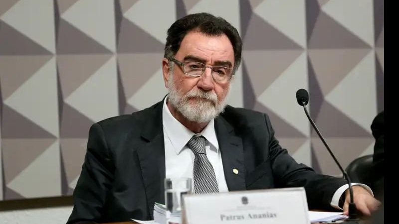 Patrus Ananias é oficializado candidato ao governo de  Minas Gerais - Wilson Dias/Agência Brasil