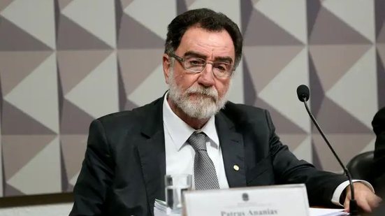 Patrus Ananias é oficializado candidato ao governo de  Minas Gerais - Wilson Dias/Agência Brasil