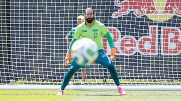 Alisson Becker é o goleiro titular da seleção brasileira e não foi substituído em campo em nenhuma partida - CBF