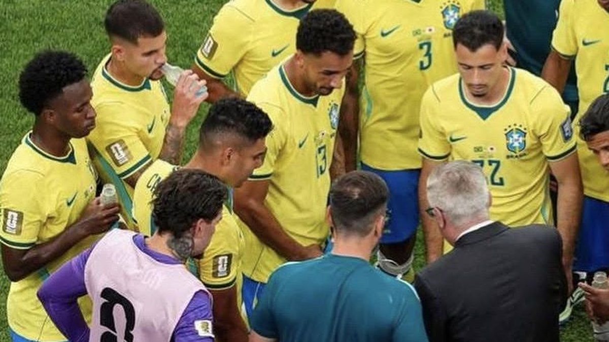 Momento de parada para hidratação na Copa se transforma em oportunidade para marcas - CBF
