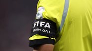 Dois árbitros de vídeo reserva ficarão dentro do estádio, prontos para operar em caso de problemas - Reprodução / FIFA