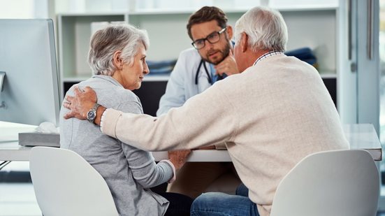 Projeto busca preservar autonomia, mobilidade, saúde mental e dignidade dos pacientes - Adobe Stock