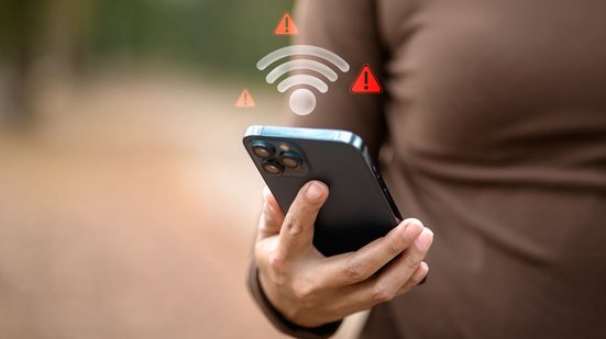 O acesso à rede de internet se tornou parte da rotina de quase todos os lares do País - Adobe Stock