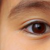 Para identificar estrabismo, é importante observar os olhos e se aproximam os objetos do rosto para enxergar - Pexels