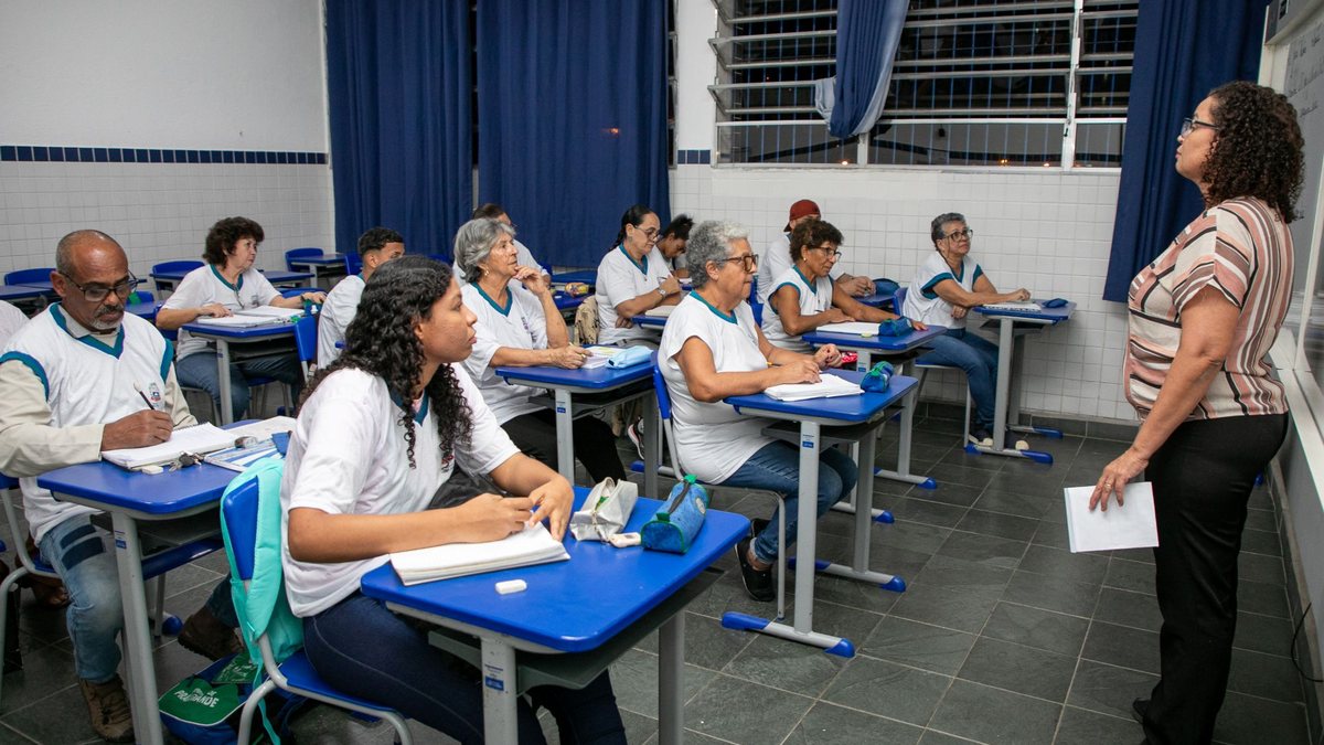 Nascidos entre 1960 e 1980 têm cerca de dez anos para retornar aos estudos ainda em idade economicamente ativa, mostra pesquisa - Felipe França/Prefeitura de Praia Grande